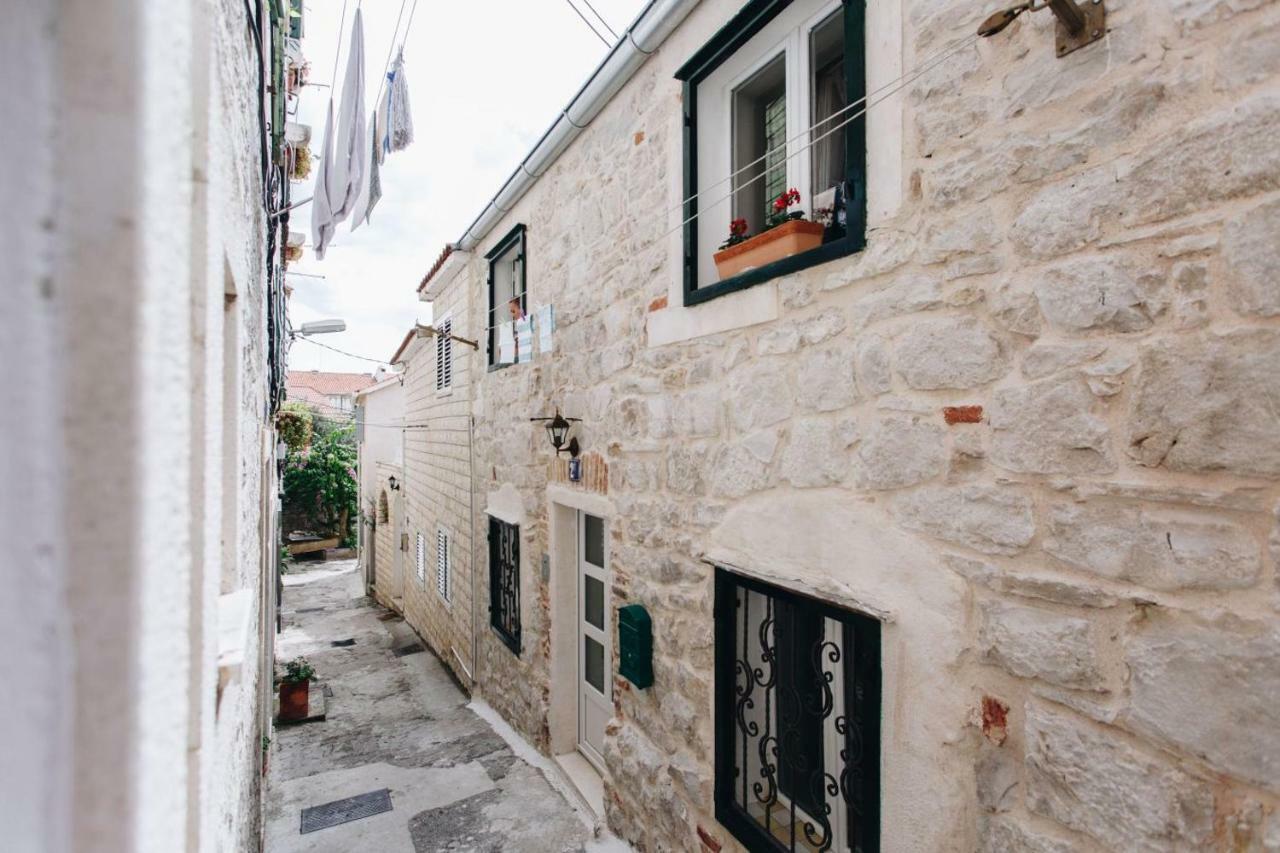 House "Anno 1881"-Center Of Split Lägenhet Exteriör bild