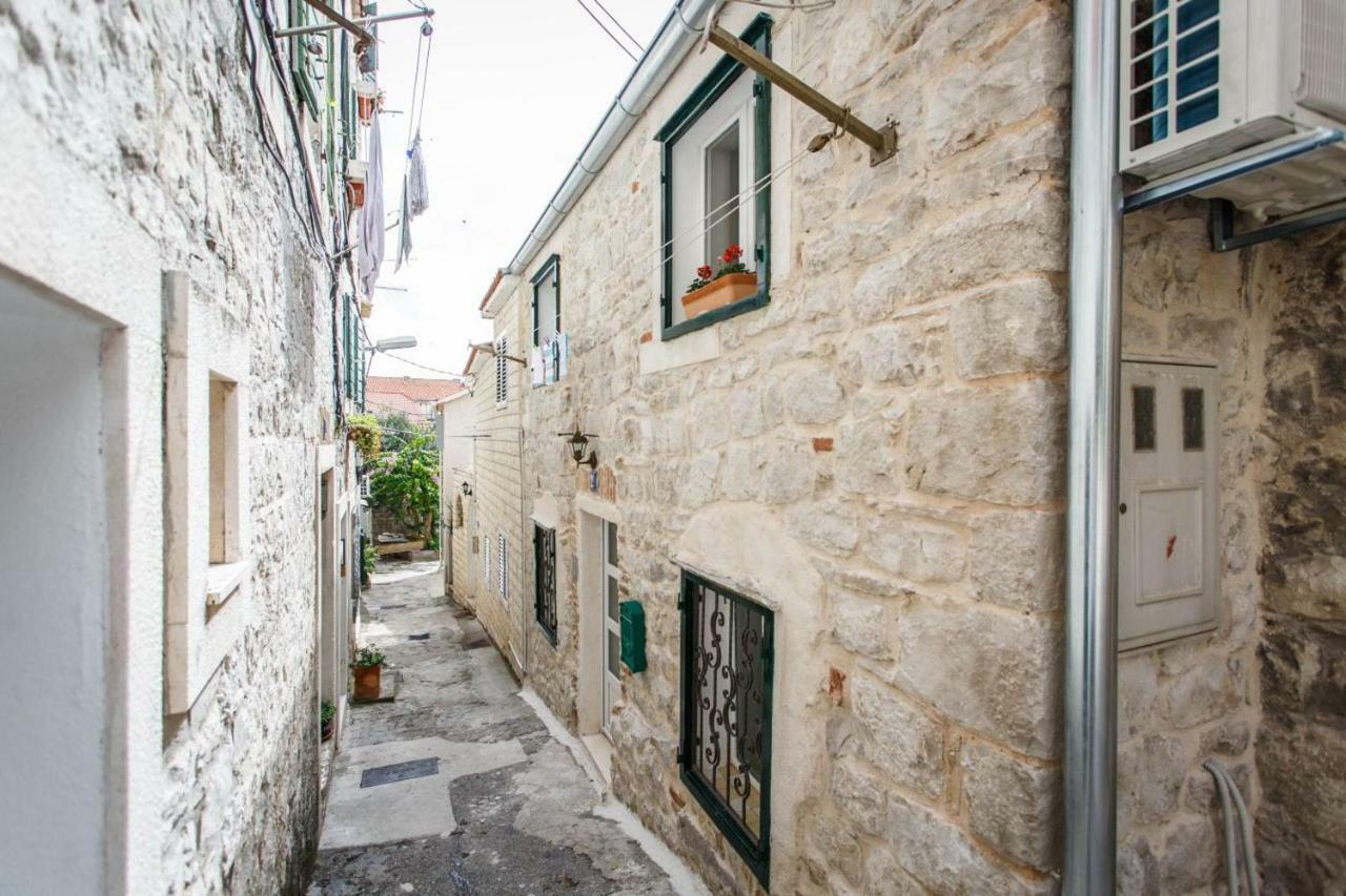 House "Anno 1881"-Center Of Split Lägenhet Exteriör bild